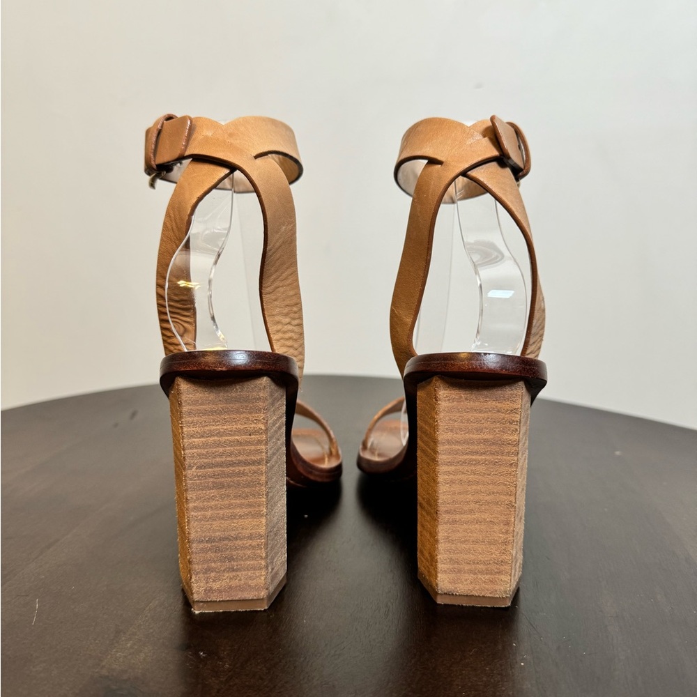 Tory Burch Tan Leather Ankle Strap Block Heel Sandals with Gold Heel - Picture 4 of 8